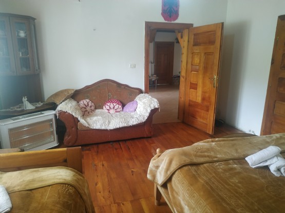 Akomodim Te Hotel Alpini, Dhoma e Lahutes Hotel Alpini Lepushe, Bjeshket e Kelmendit Shkoder, Guesthouse Alpini Lepushe, Albania